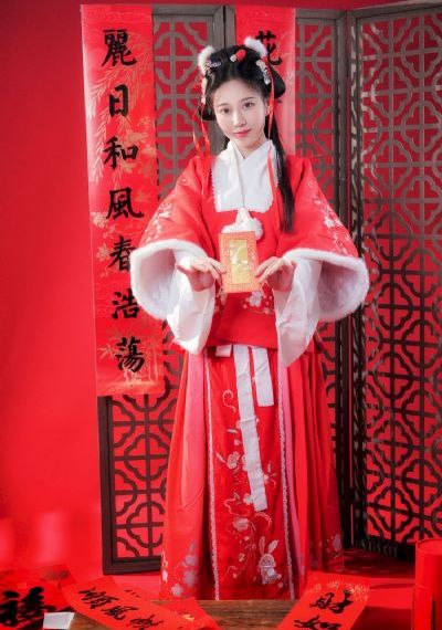 狗头萝丽呼啦圈资源力免费_无删减在线播放
