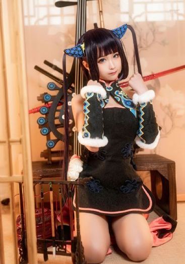 绝色黑寡妇_暖暖免费观看视频