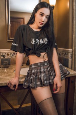 爱丝无圣光_720超清免费观看