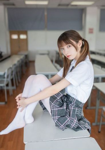 《借腹》电影免费观看_电影在线观看
